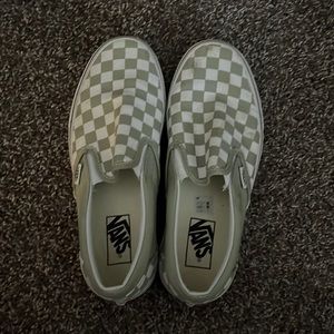 Classic Checkered slip on Vans